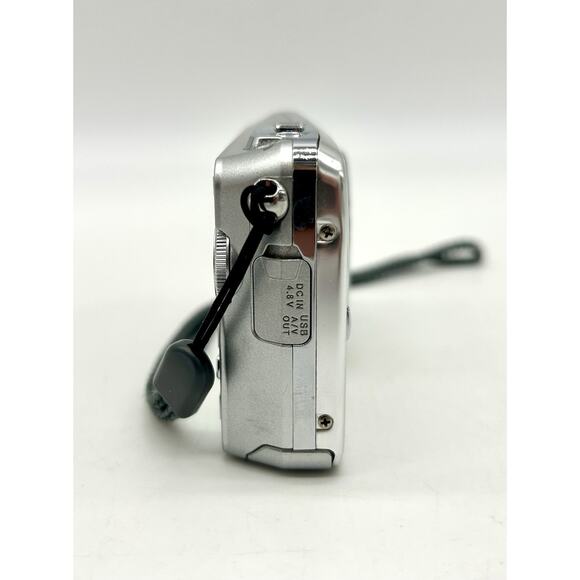 OLYMPUS Stylus 760 7.1 MP 3X Opt Zoom Digital Camera w/Battery & Charger Working - Picture 7 of 13